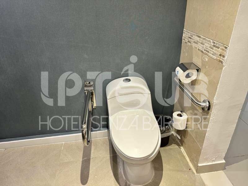 WC adattato per disabili