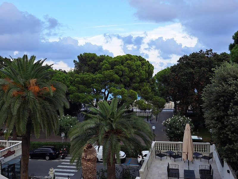Terrazza panoramica su Spotorno