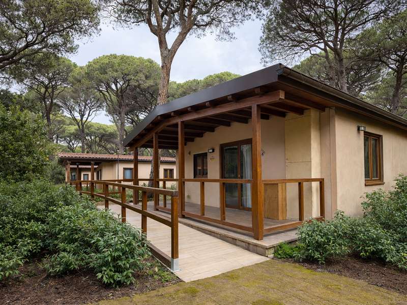 Ingresso con rampa del bungalow per disabili