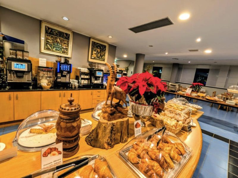 Buffet con selezione di croissant