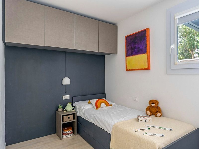 Cameretta con letto singolo